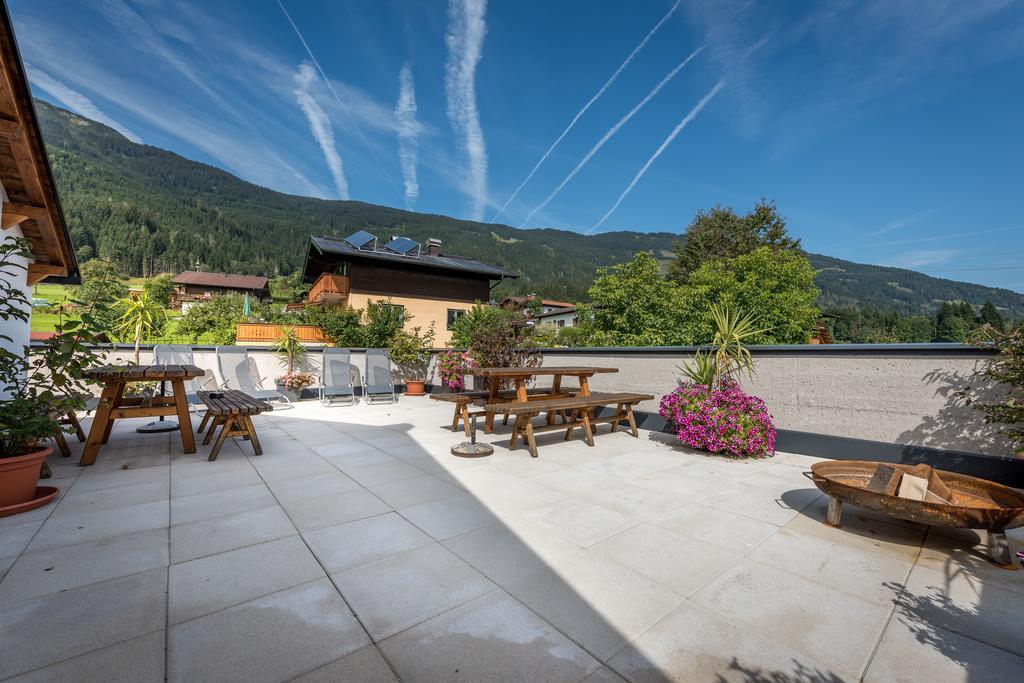 Haus Moesenlechner Apartment Maishofen Exterior photo
